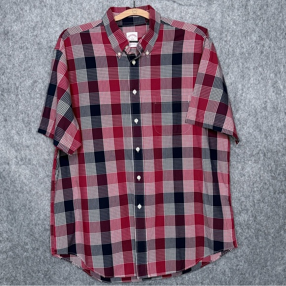 Brooks Brothers Other - Brooks Brothers Men's Madison Fit Plaid Button-Down Short-sleeve Shirt- Sz L